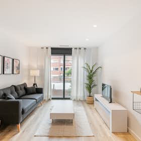 Apartment for rent for €1,700 per month in Barcelona, Carrer de les Camèlies