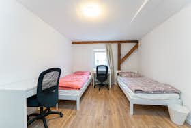 Mehrbettzimmer zu mieten für 430 € pro Monat in Berlin, Neuendorfer Straße