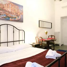 Apartment for rent for €1,800 per month in Rome, Via Duccio Galimberti