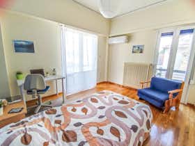 Private room for rent for €370 per month in Athens, Smolensky