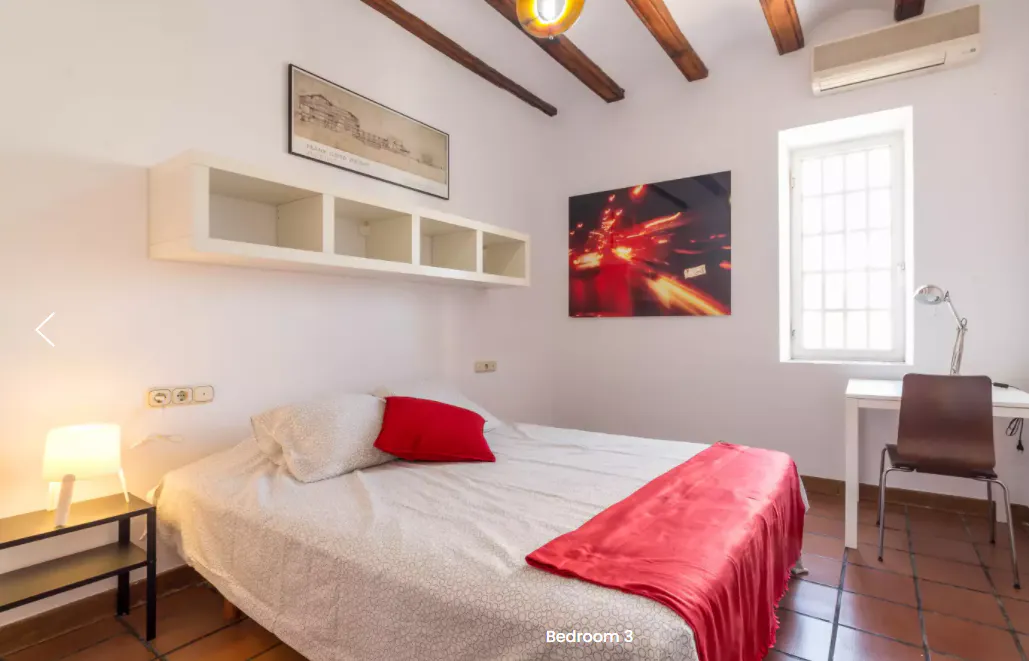 Private room in Carrer de les Danses, Valencia (1119580) ROOM