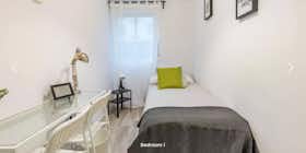 WG-Zimmer zu mieten für 300 € pro Monat in Valencia, Carrer Pintor Joan Baptista Porcar