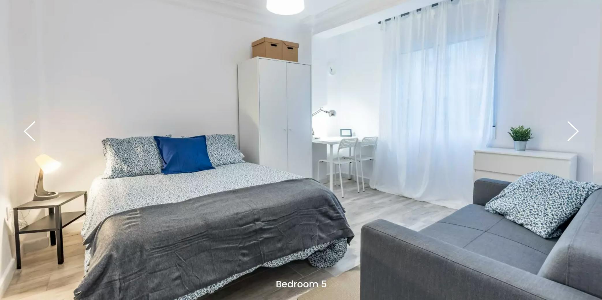 Private room for rent for €375 per month in Valencia, Carrer Joan Baptista Coratjà