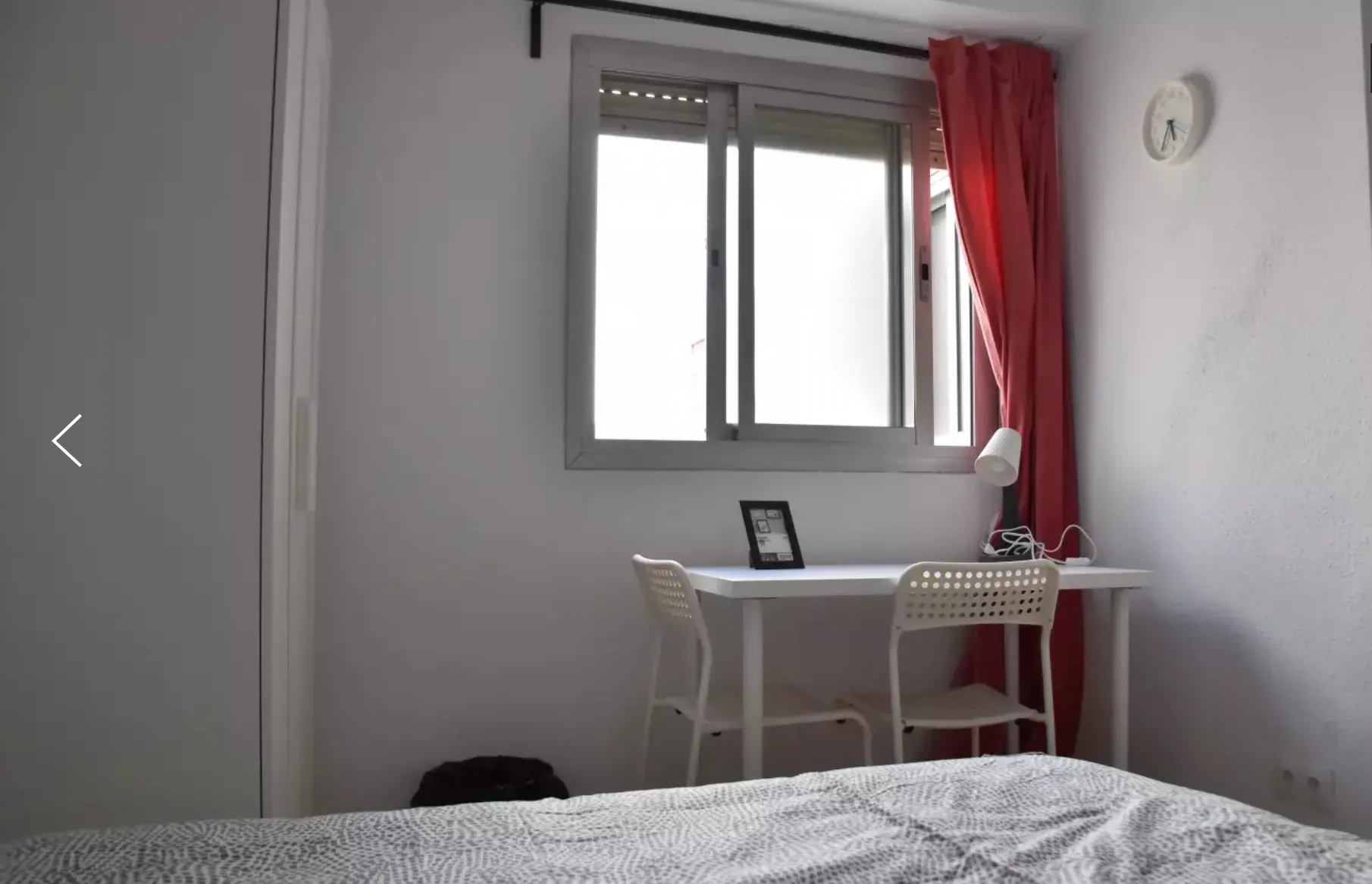 Private room in Carrer Sants Just i Pastor, Valencia (1120146) ROOM 3
