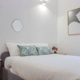 Apartamento for rent for 900 € per month in Porto, Rua Formosa
