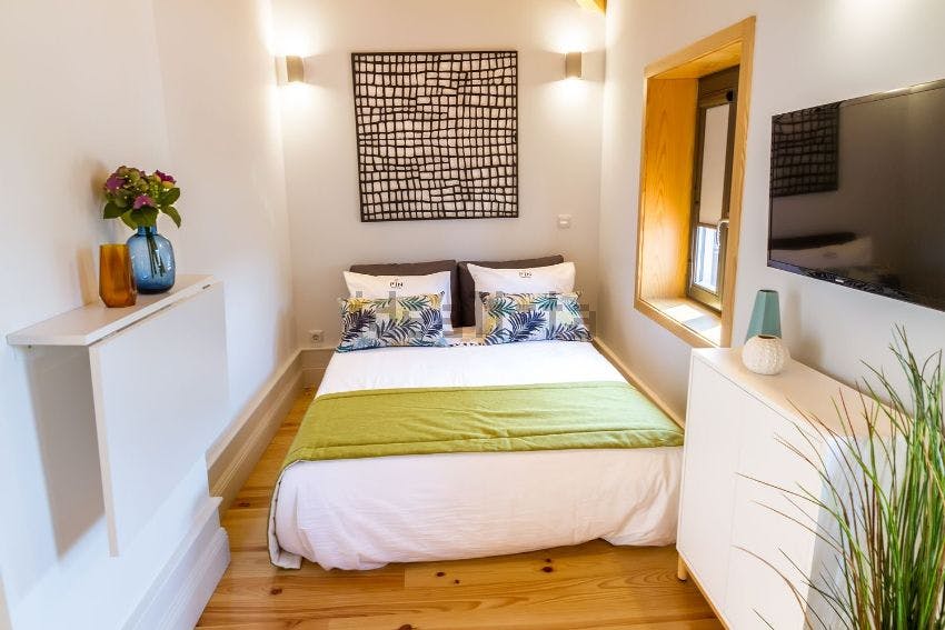 Studio te huur voor € 770 per maand in Porto, Rua Formosa