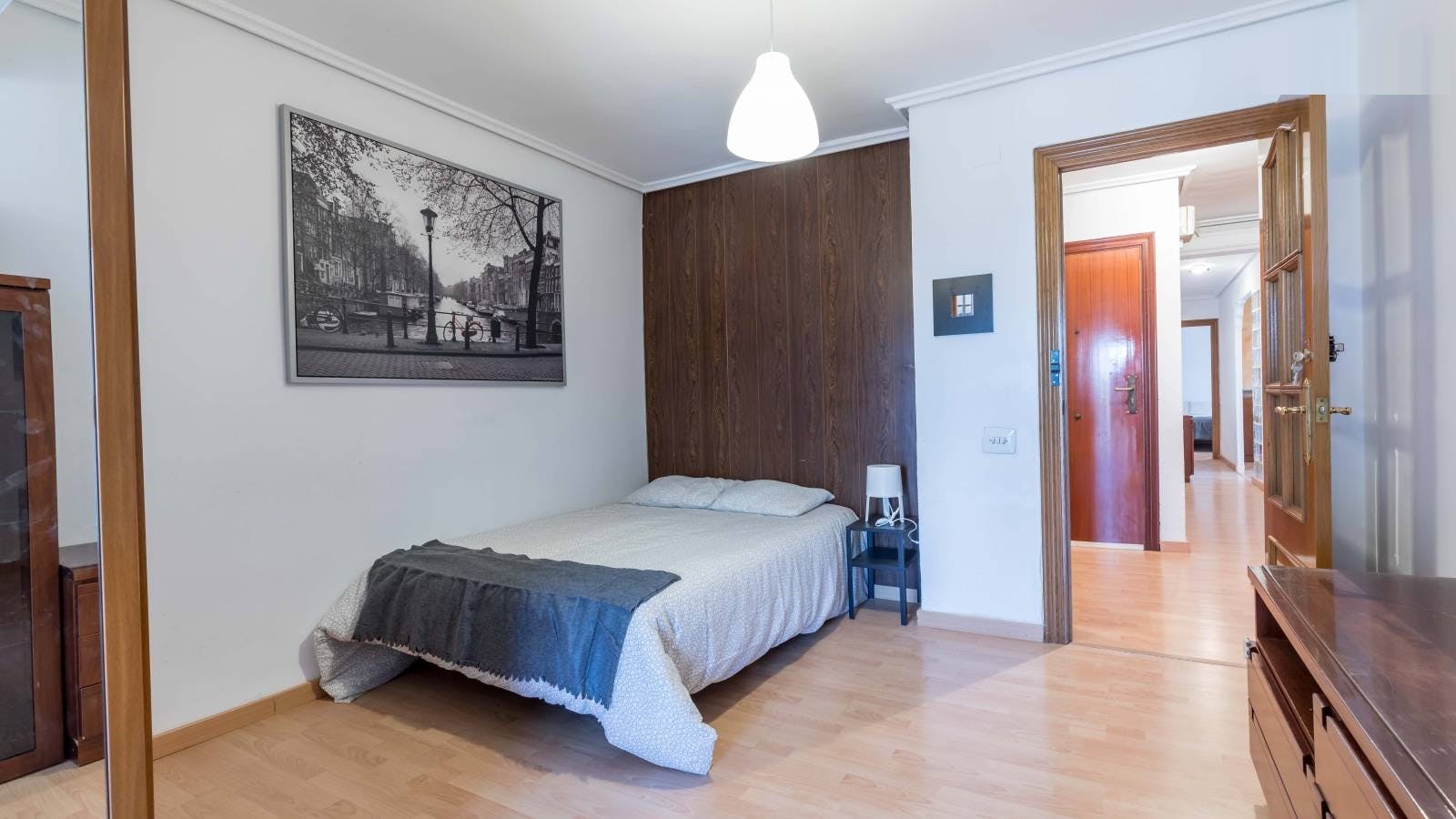 Apartment Valencia, 90m² — photo 1