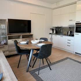 Apartamento en alquiler por 1300 € al mes en Helsinki, Eläinlääkärinkatu