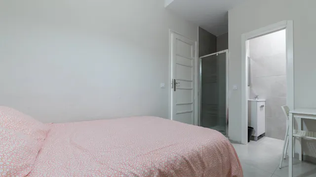 Private room in Calle Sueca, Valencia (1120969) room image 2