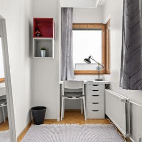 Приватна кімната за оренду для 579 EUR на місяць у Helsinki, Klaneettitie