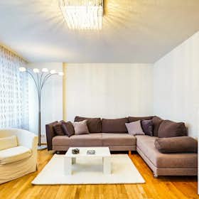Apartamento para alugar por € 3.190 por mês em Köln, Sternengasse