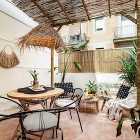 Apartment for rent for €3,837 per month in Barcelona, Carrer de Martínez de la Rosa