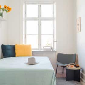 WG-Zimmer zu mieten für 1.180 € pro Monat in Copenhagen, Nørrebrogade