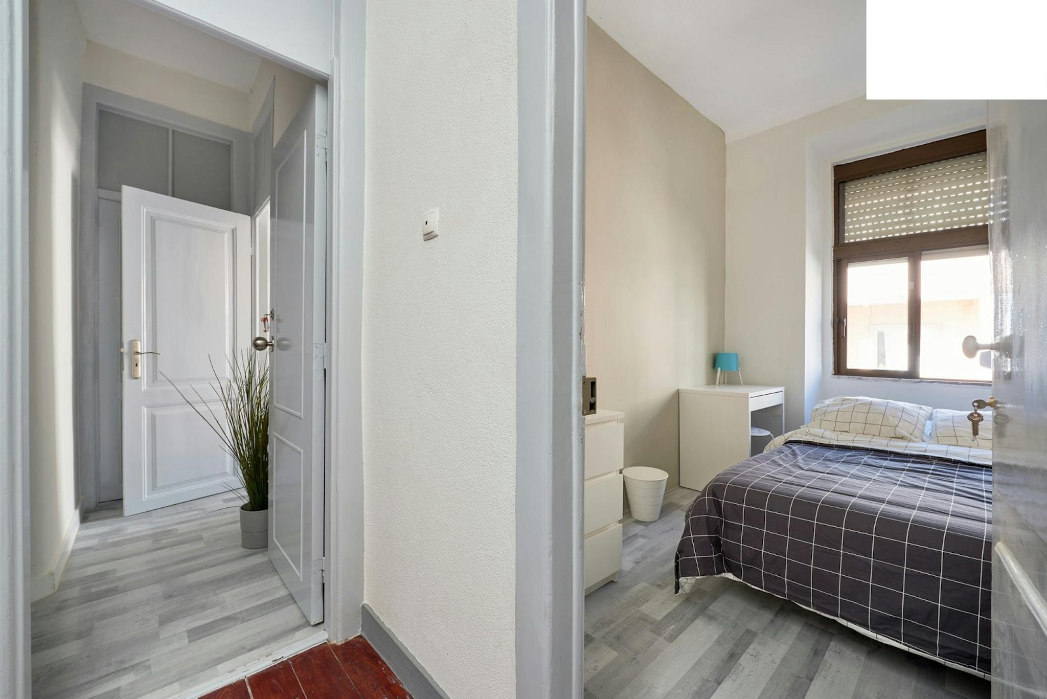 Rua Barão de Sabrosa, Lisbon preview