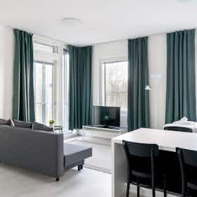 公寓 正在以 €1,800 的月租出租，其位于 Vantaa, Kaivokselantie