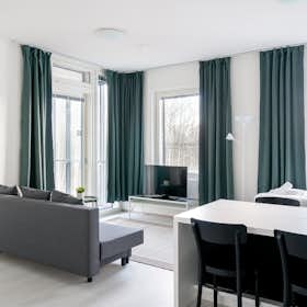Apartment for rent for €1,800 per month in Vantaa, Kaivokselantie