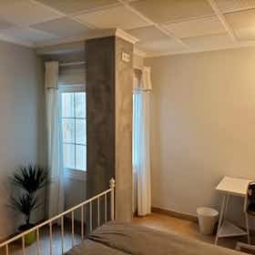 Private room for rent for €475 per month in Alicante, Calle Maestro Marqués