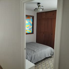 Private room for rent for €410 per month in Alicante, Calle Maestro Marqués