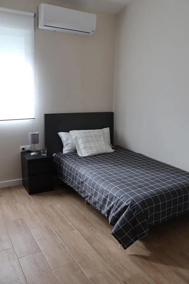 Apartment in Carrer Isaac Peral, Burjassot (1123085) room image 1