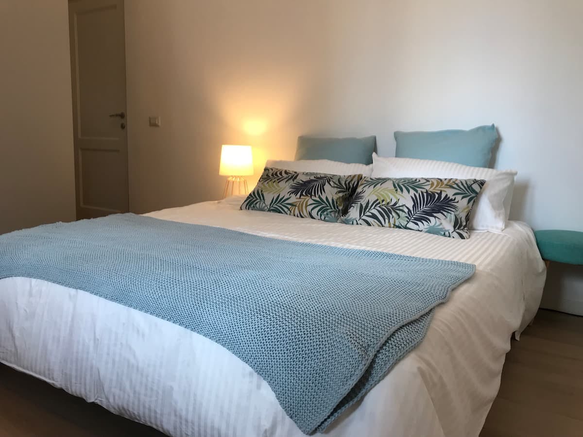 Monolocale in affitto a 1030 € al mese a Milan, Via Aicardo