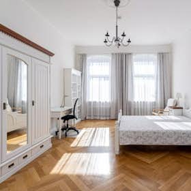 Apartment for rent for €2,400 per month in Berlin, Guerickestraße