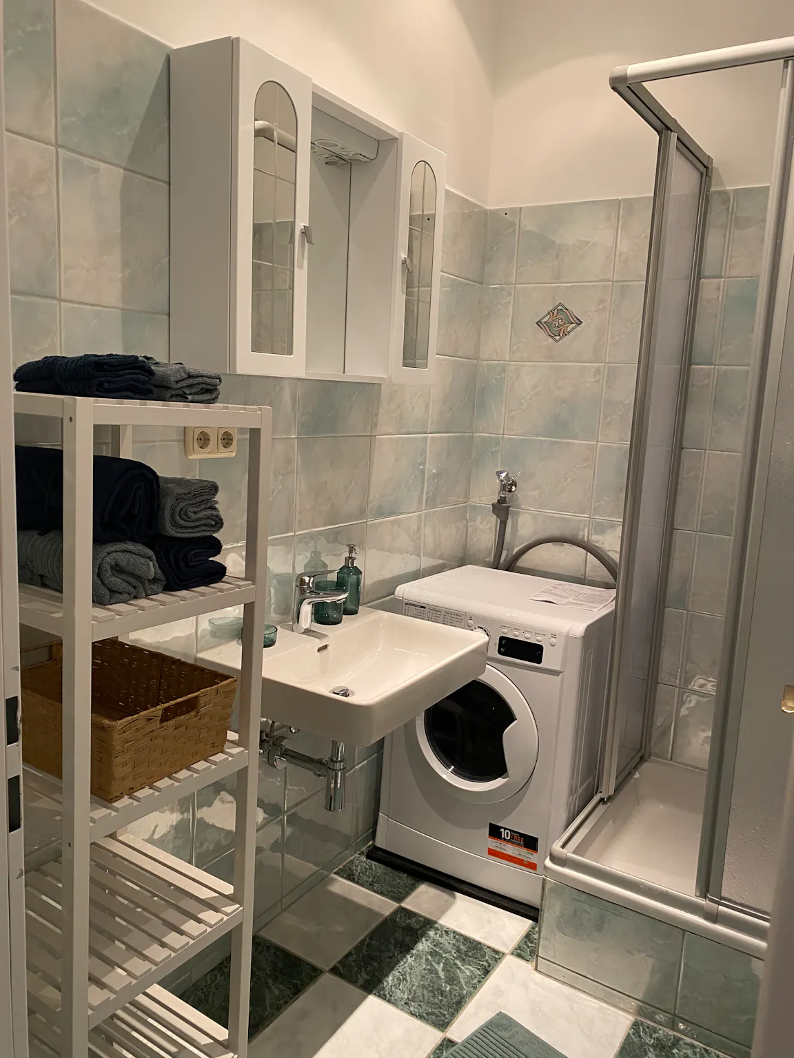 1-Bedroom Apartment in Embelgasse, Vienna (1123753) ROOM 2