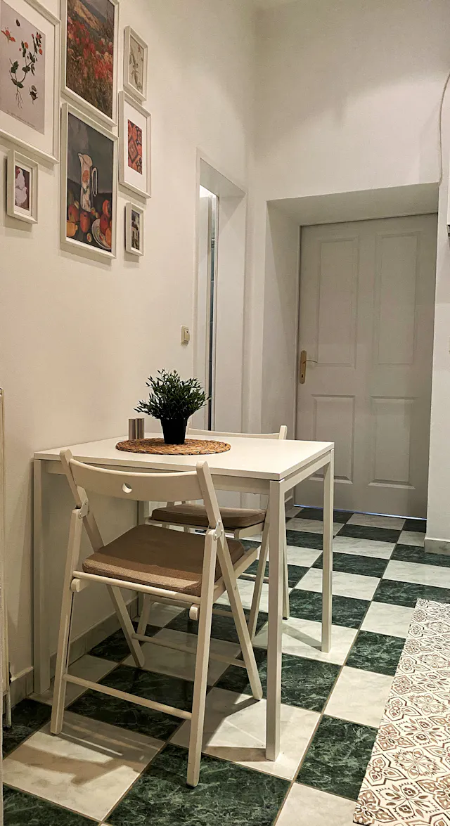 1-Bedroom Apartment in Embelgasse, Vienna (1123753) room image 2