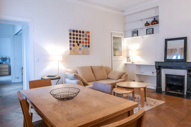 2-Bedroom Apartment in Rue du Conservatoire, Paris (1123955) room image 2