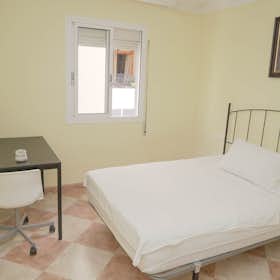 Private room for rent for €380 per month in Málaga, Pasaje Pezuela