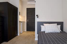单间公寓 正在以 €520 的月租出租，其位于 Burjassot, Carrer Isaac Peral