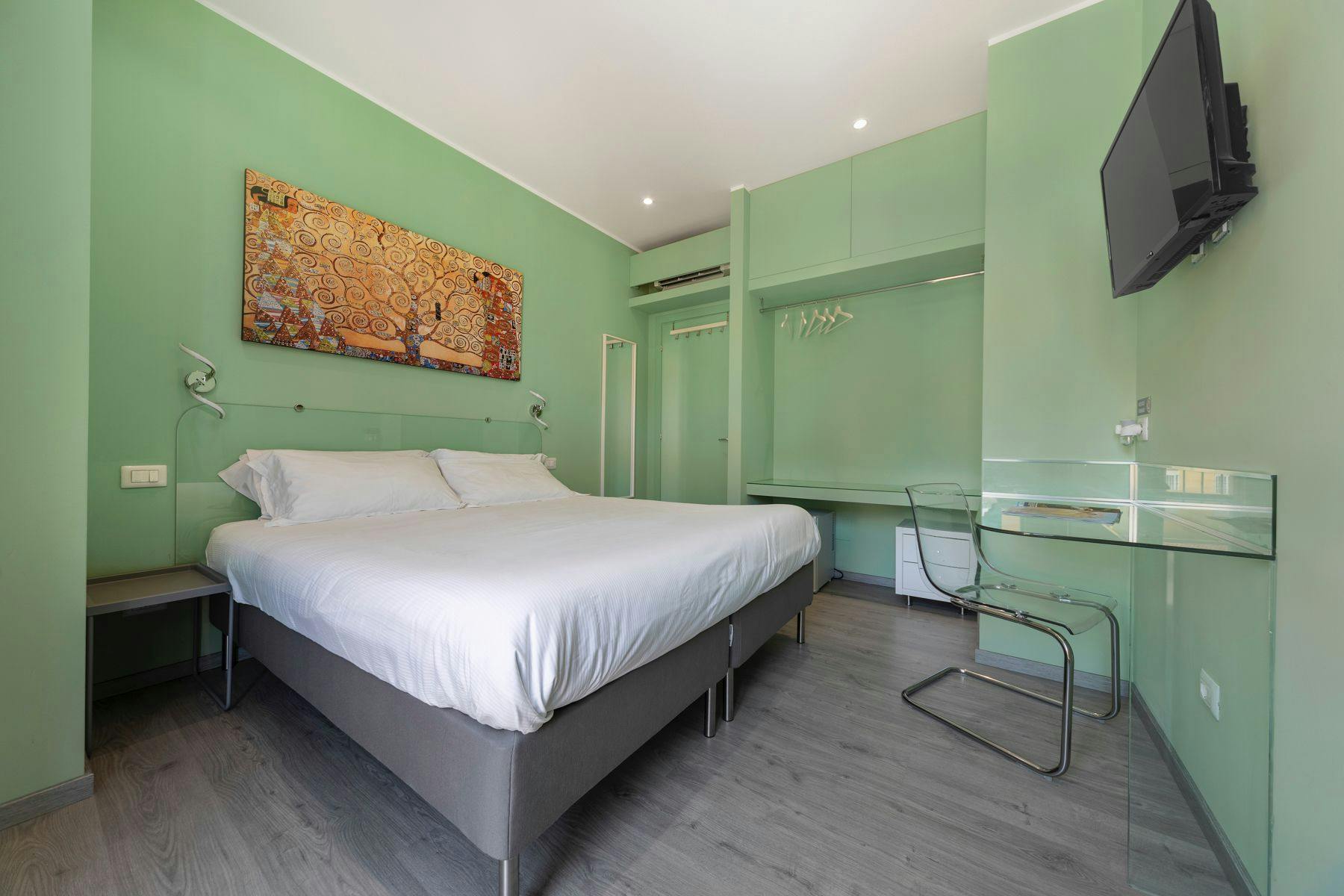 Private room for rent for €900 per month in Bologna, Via Alberto Dallolio