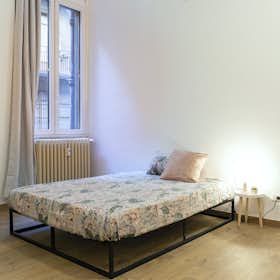 Private room for rent for €840 per month in Milan, Via Plinio