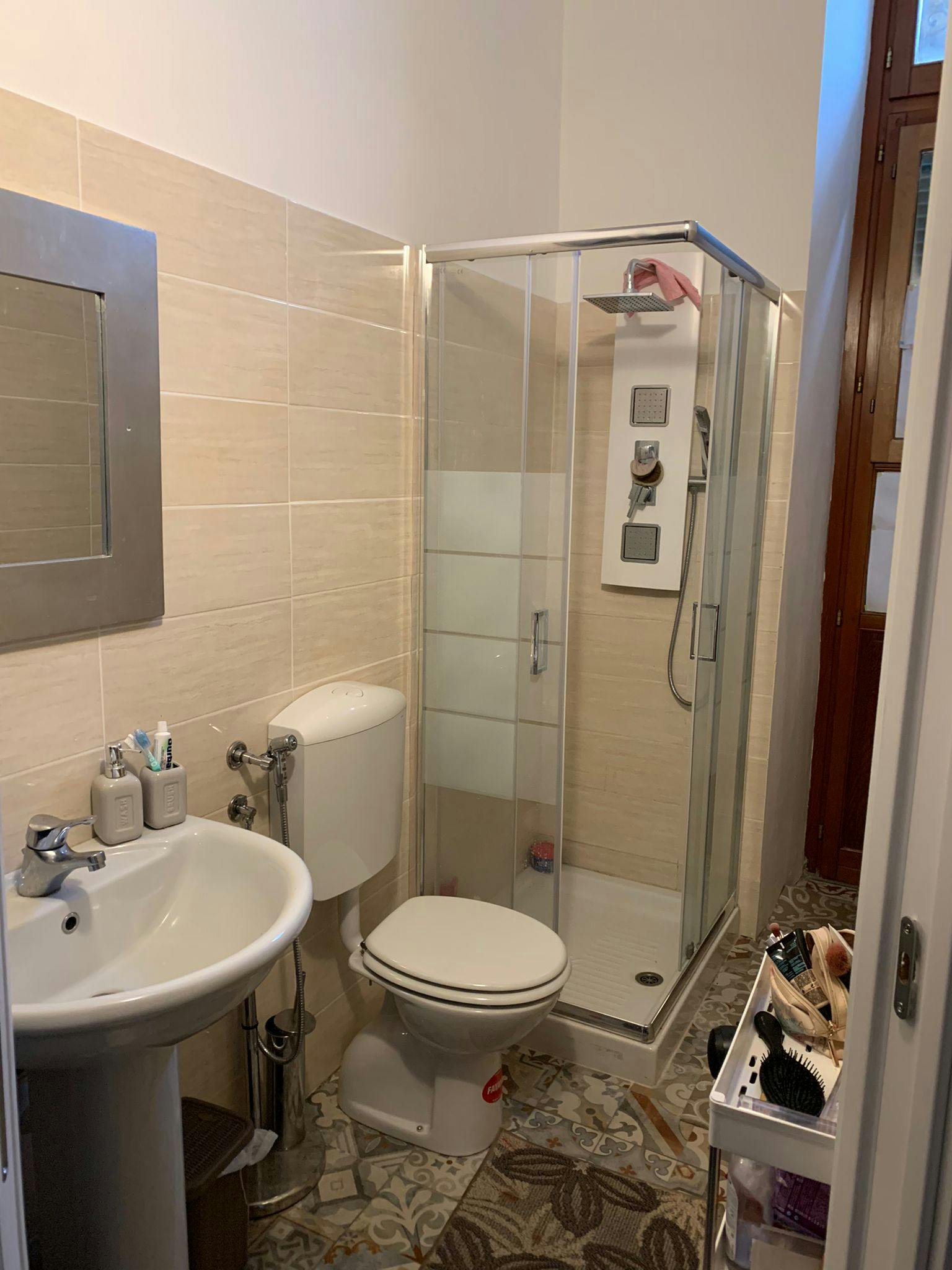 preview gallery tile