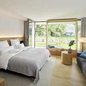 单间公寓 正在以 €3,000 的月租出租，其位于 Wolfsburg, Schulenburgstraße