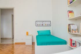Lägenhet att hyra för 550 € i månaden i Turin, Via Sant'Agostino