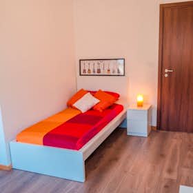 Privé kamer te huur voor € 530 per maand in Turin, Corso Regina Margherita