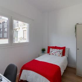 Private room for rent for €650 per month in Barcelona, Carrer de Bonavista