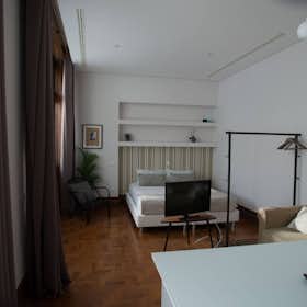 Studio for rent for €995 per month in Vila Nova de Gaia, Rua Teixeira Lopes