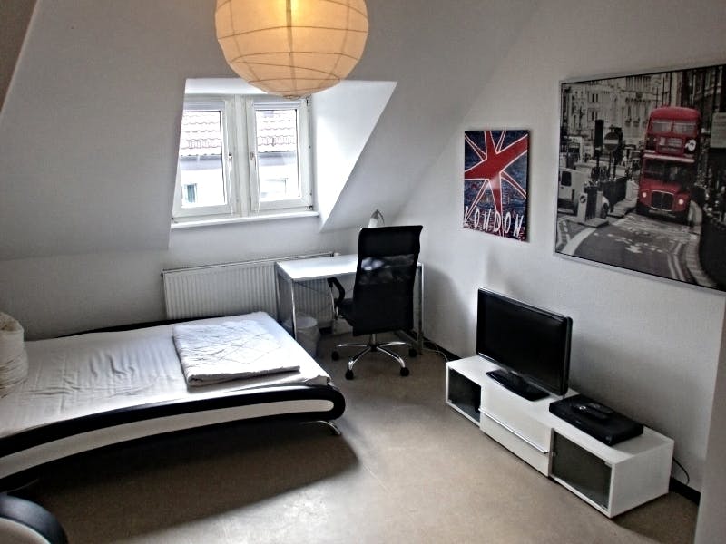 Private room for rent for €690 per month in Frankfurt am Main, Offenbacher Landstraße