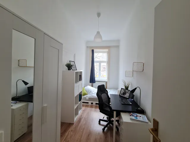 Private room in Treustraße, Vienna (1125775) room image 1