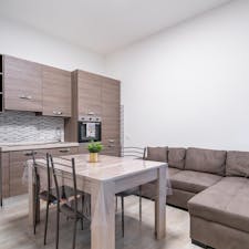 Wohnung for rent for 1.200 € per month in Bologna, Via del Faggiolo