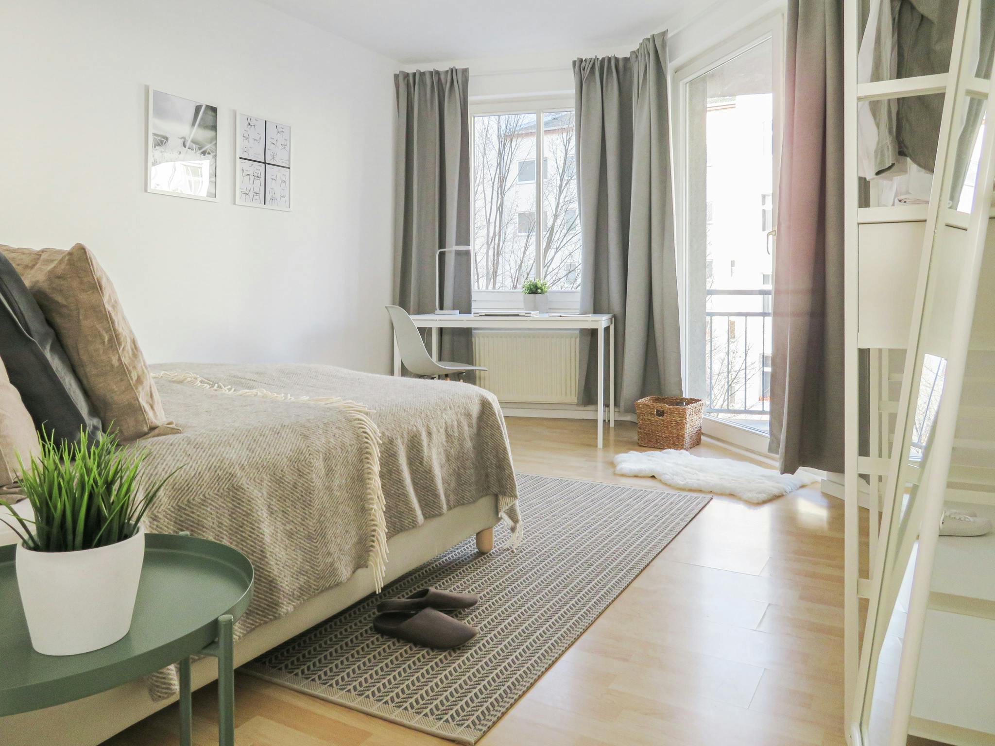 Apartment for rent for €1,500 per month in Berlin, Am Tempelhofer Berg