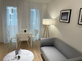 Apartment for rent for €2,575 per month in Schlieren, Zürcherstrasse