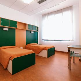 Private room for rent for €1,801 per month in Turin, Corso Venezia
