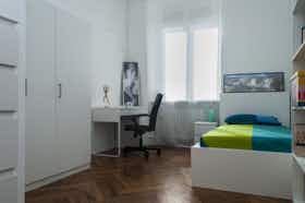 Wohnung zu mieten für 510 € pro Monat in Turin, Via Aldo Barbaro