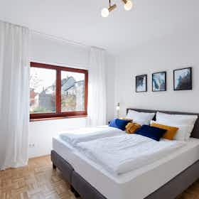 Appartement te huur voor € 1.400 per maand in Lahnstein, Südallee
