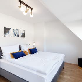 Appartement à louer pour 1 400 €/mois à Lahnstein, Südallee