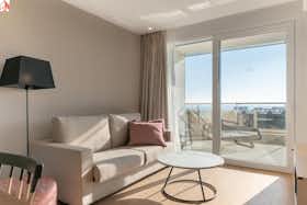 公寓 正在以 €1,300 的月租出租，其位于 El Campello, Calle Mar Alta