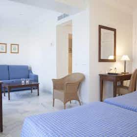 Appartement te huur voor € 1.800 per maand in Rota, Avenida de la Diputación