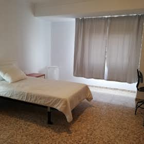 Private room for rent for €265 per month in Valencia, Calle Marino Blas de Lezo